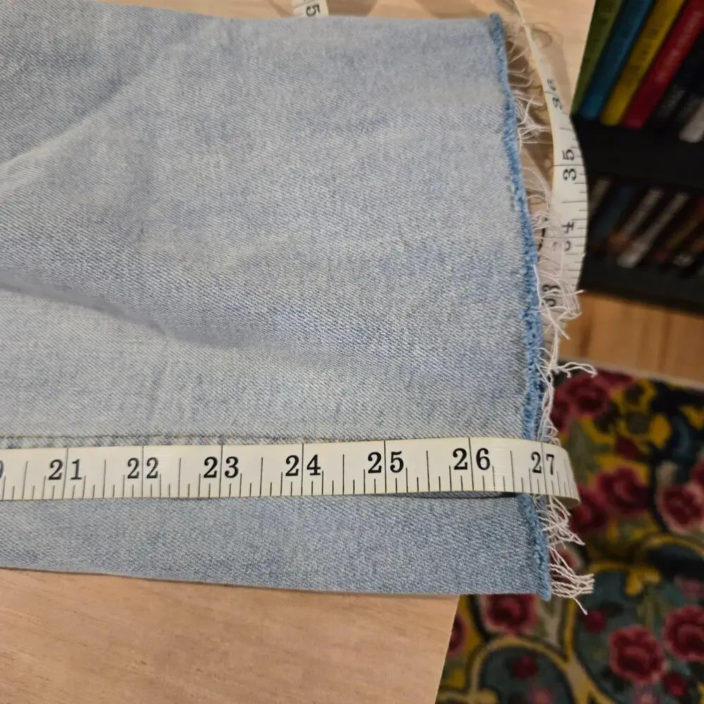 Free People We the Free Curvy jeans sz 35 light wash